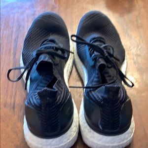 Women’s Adidas Ultra Boost size 9